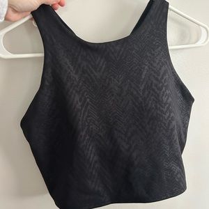 Athleta Conscious Crop